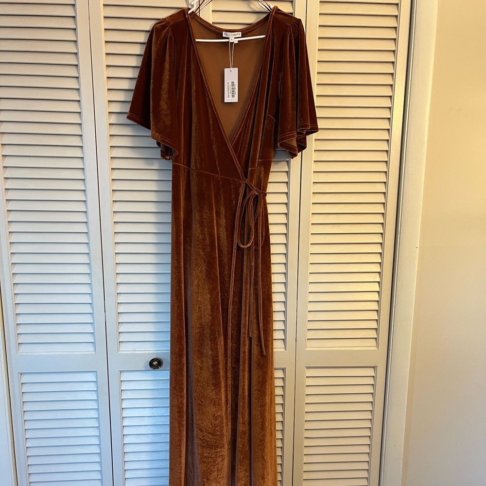 NWT Baltic Born Meghan Velvet Maxi Dress in Spice Size L